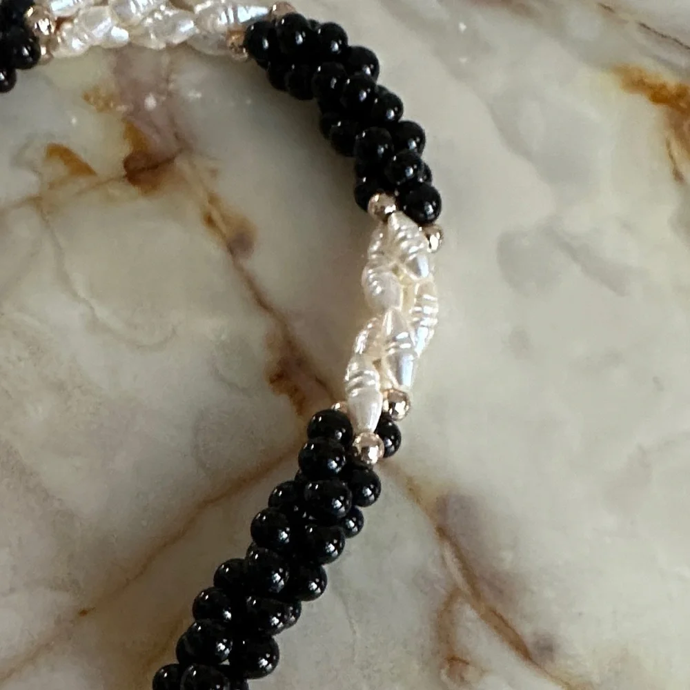 Black and White Beaded Bracelet